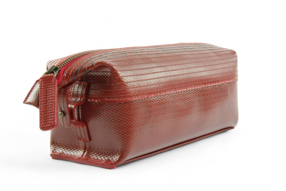 Sustainable washbag