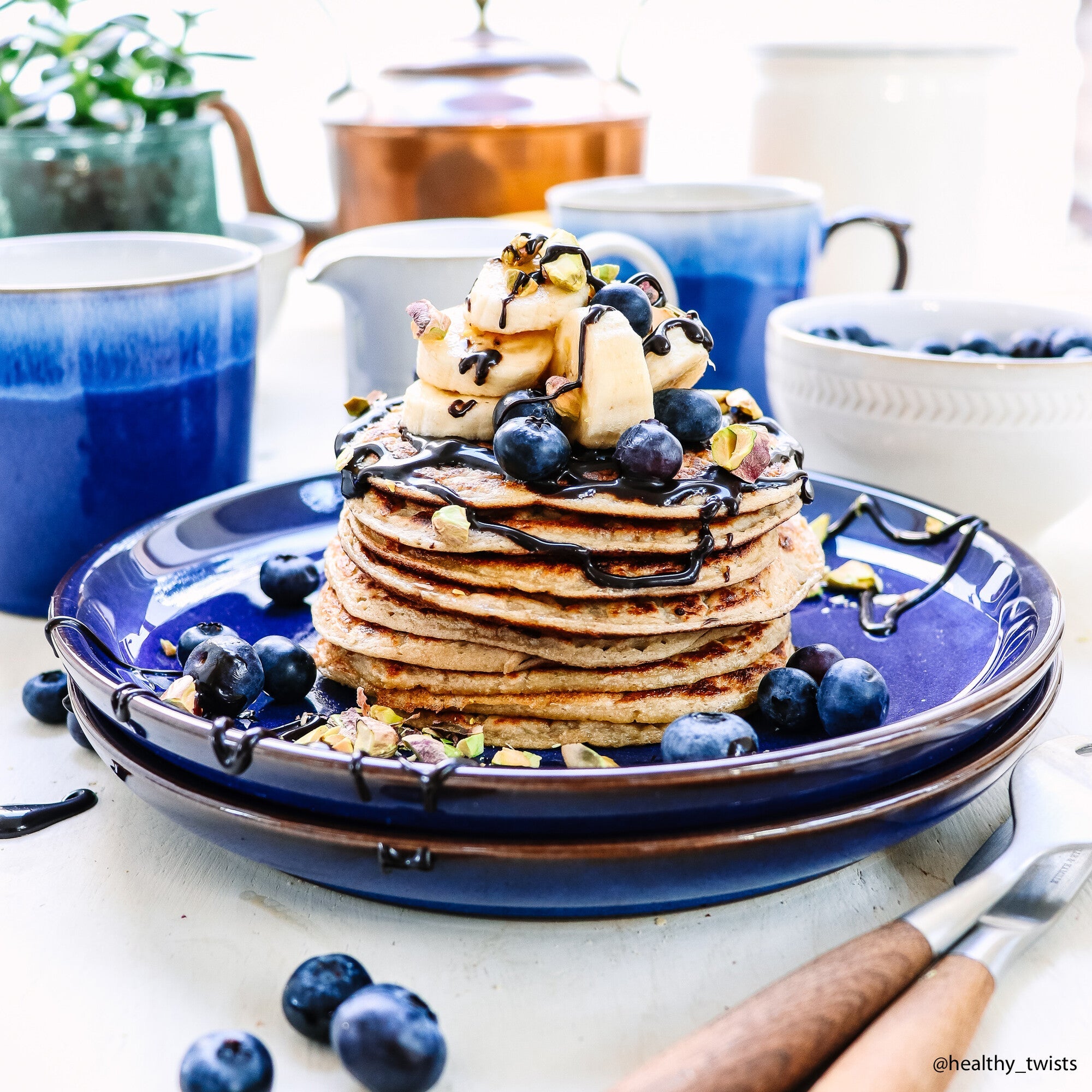 Denby - Imperial Blue Set of 4 Medium Coupe Plates - Buy Me Once UK