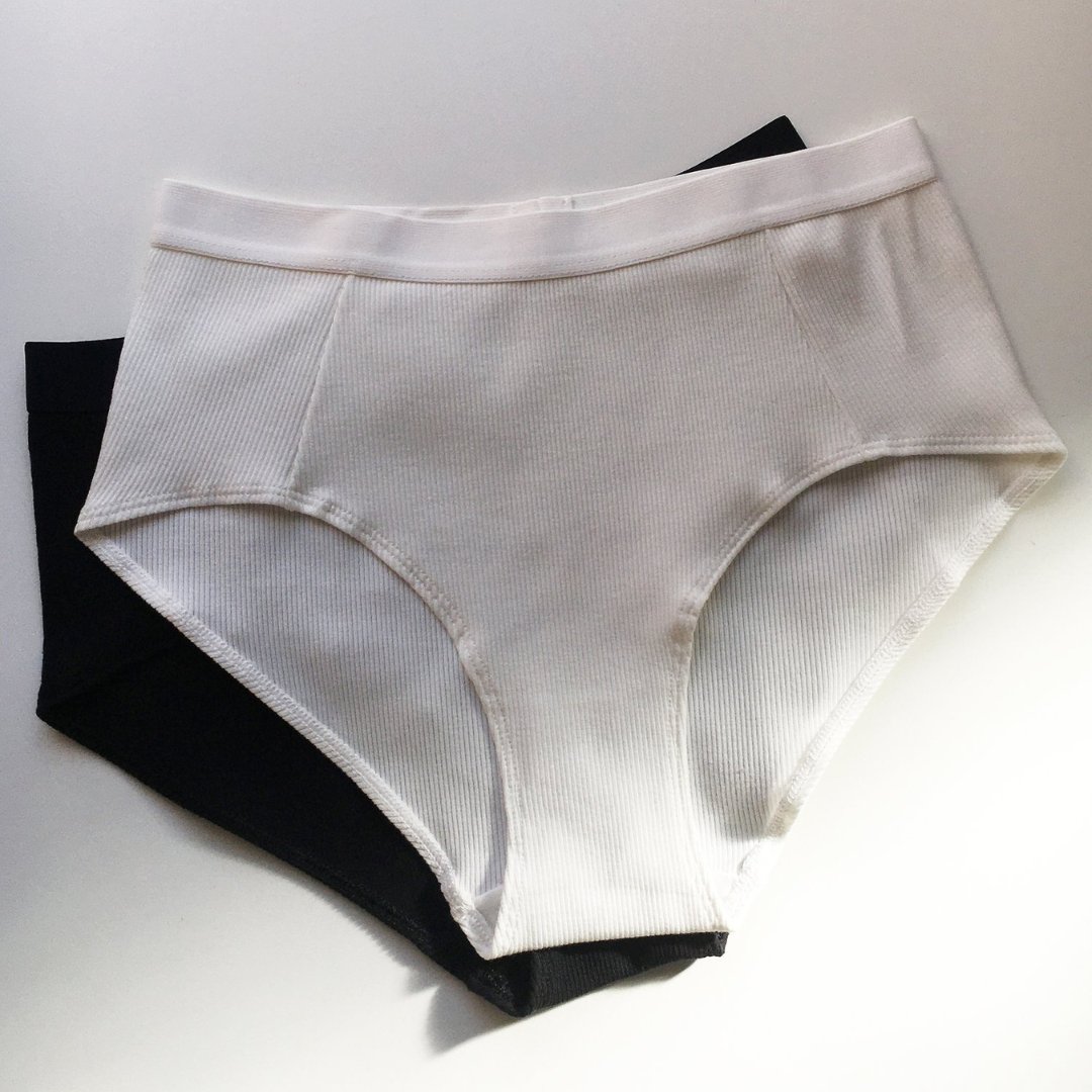 Elliot Organics - Ribbed Organic Cotton Gym Knicker - Buy Me Once UK