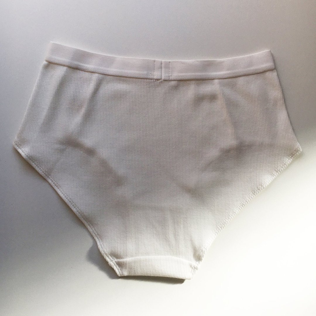 Elliot Organics - Ribbed Organic Cotton Gym Knicker - Buy Me Once UK