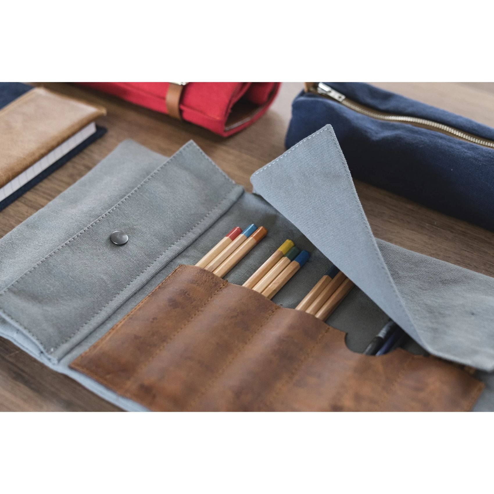 Risdon & Risdon - Small Canvas & Leather Tool Roll - Buy Me Once UK