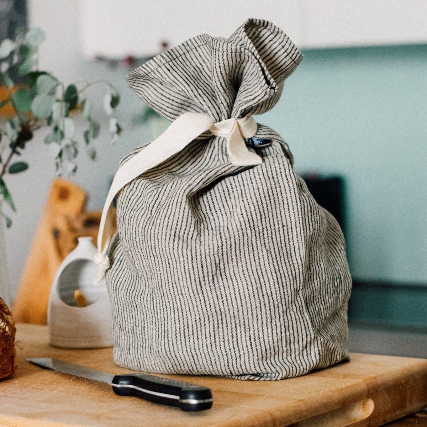 Helen Round - Striped Linen Bread Bag - Buy Me Once UK