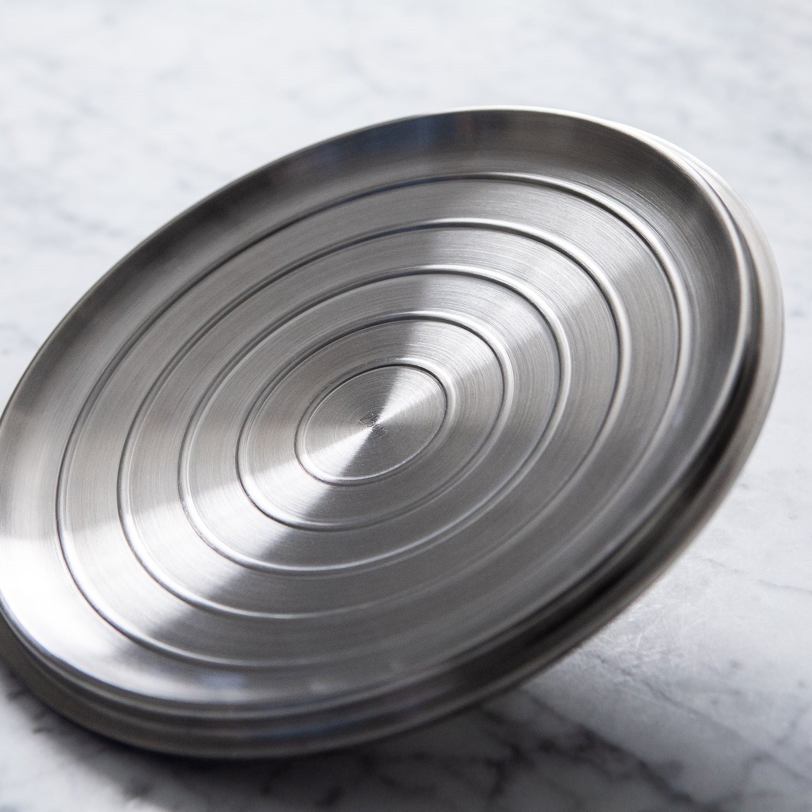 SAVEUR Selects - Tri-Ply Stainless Steel Sauteuse Pan with Insulated Lid - Buy Me Once UK