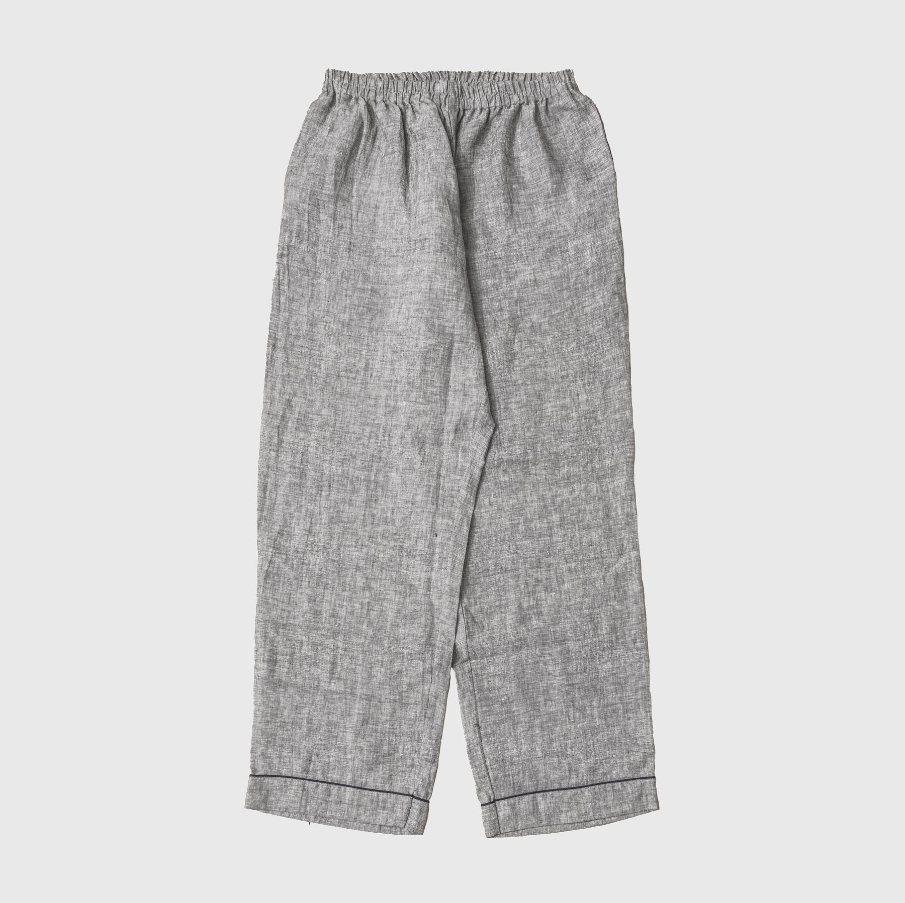 Piglet in Bed - Women's Grey Linen Pyjama Set - Buy Me Once UK